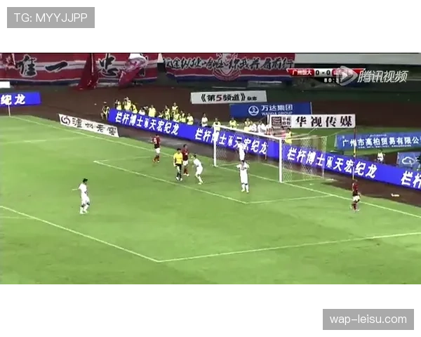 悉尼新澳都斯球场完成首次带观众压力测试，为承办世界杯淘汰赛做准备